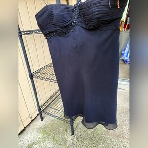 Gorgeous strapless black dress!